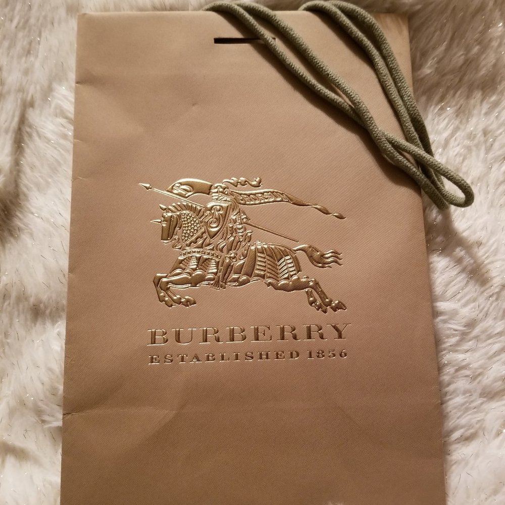 Burberry Gift Bag Size Medium